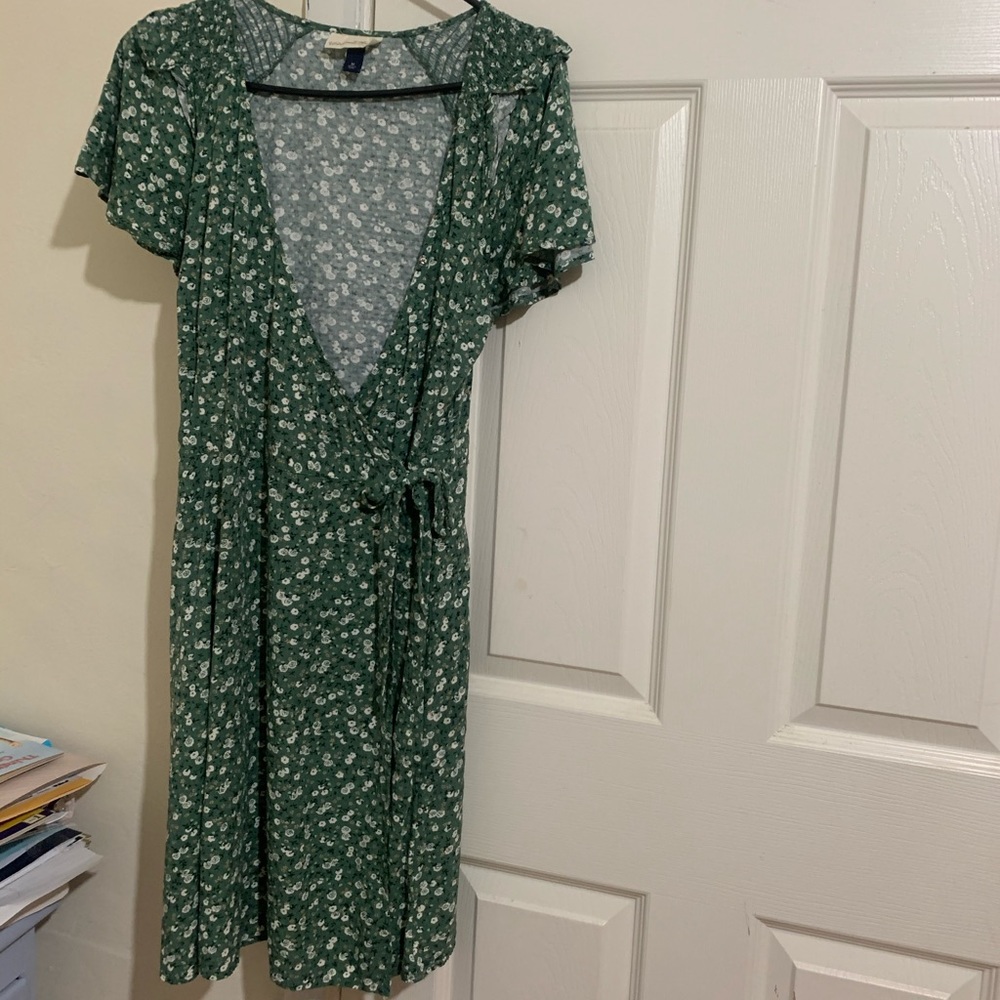 Dress - Picture 2 of 2